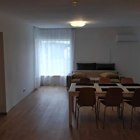 Apartament Laheveere *