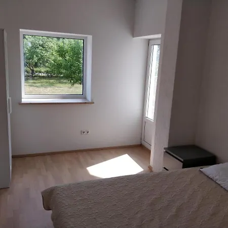 Laheveere Apartament Värska